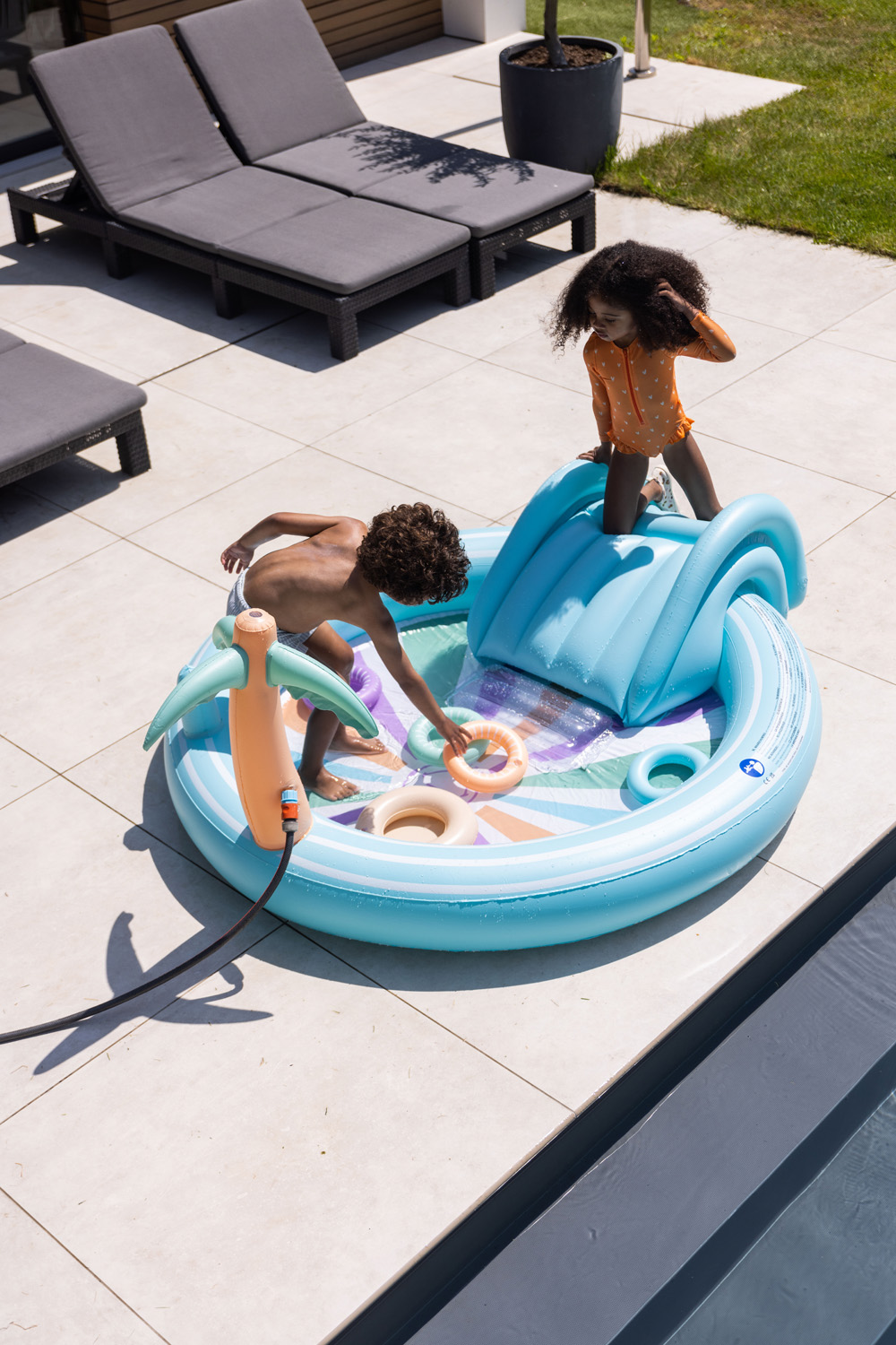 Swim Essentials | Kinderpool 210cm | Hello Sunshine Adventure